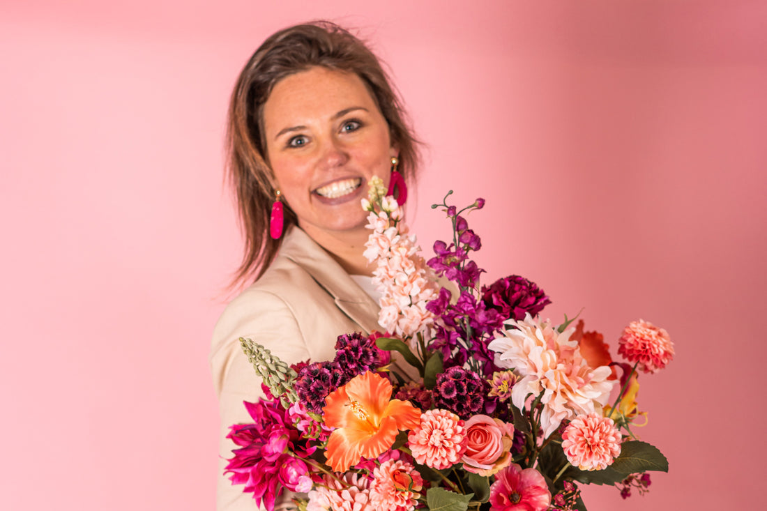 Wie zit er achter BloemenKr8?