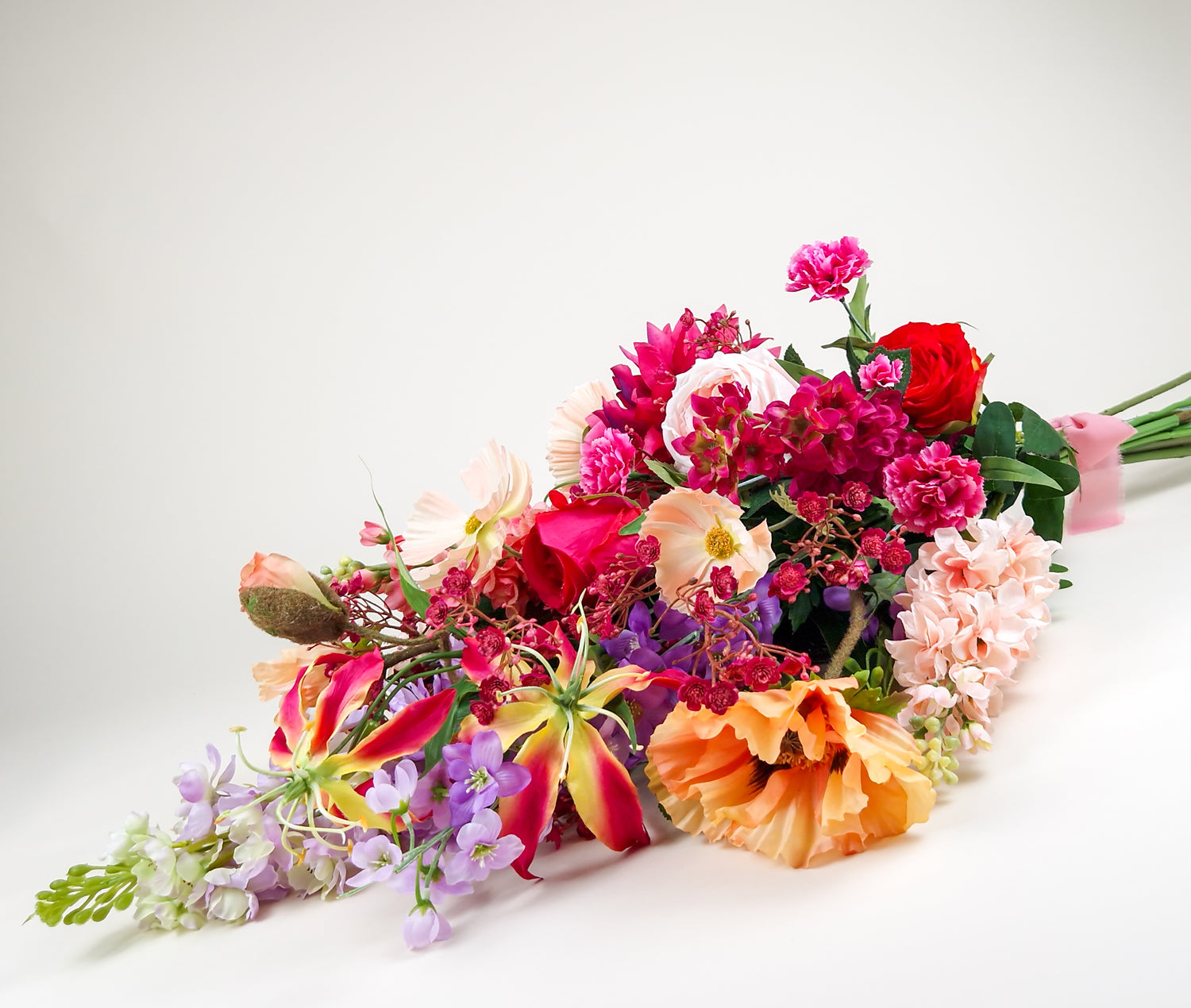 bont gekleurd zijden bloemen rouwboeket herbruikbaar als herinneringsboeket