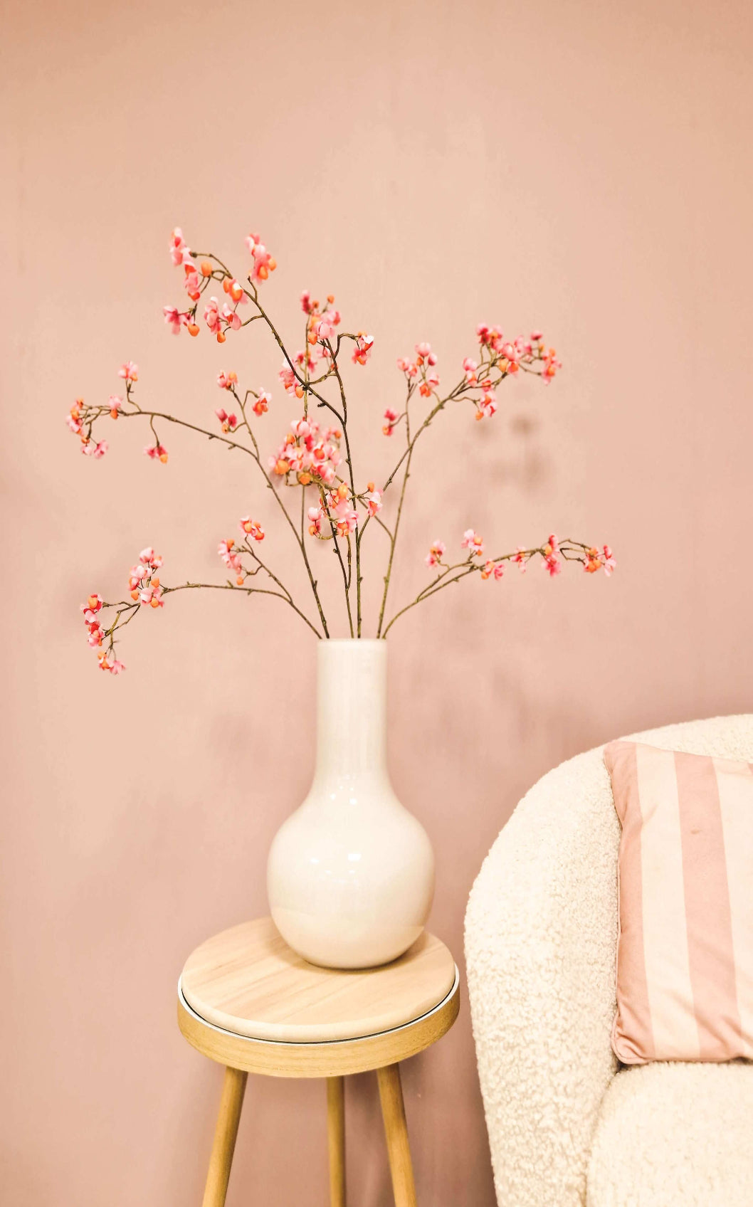 zijden kunst bessen tak kardinaalsmutsjes in vaas 