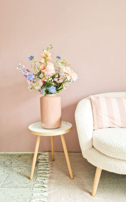 zijden boeket in pastel tinten licht roze en licht blauw
